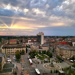 https://appartments-uber-den-wolken.nuremberg-hotels.org