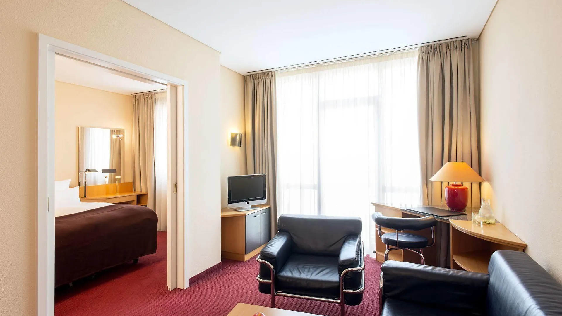 Nh Muenchen Unterhaching Aparthotel